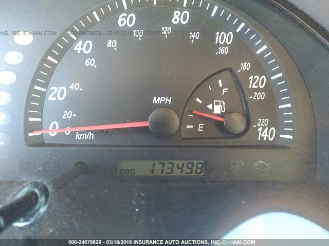 4T1BE32K33U680057 - 2003 TOYOTA CAMRY LE/XLE/SE SILVER photo 7