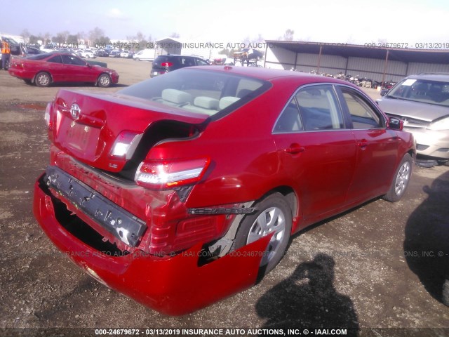 4T4BF3EK1BR154314 - 2011 TOYOTA CAMRY SE/LE/XLE 红色 照片 4