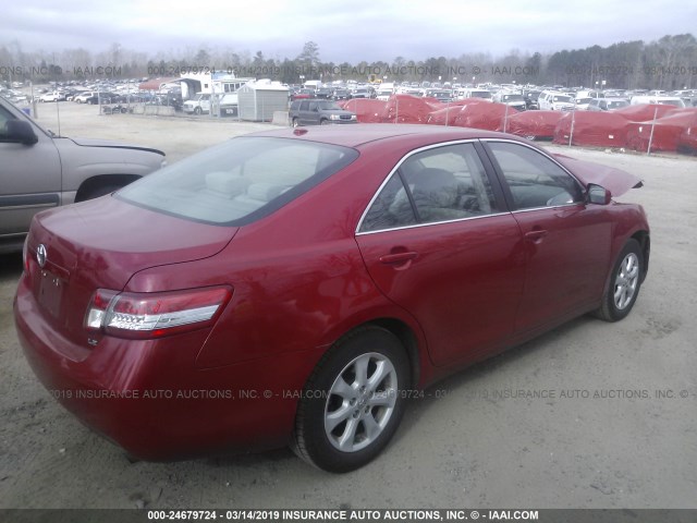 4T1BF3EK0BU584779 - 2011 TOYOTA CAMRY SE/LE/XLE RED photo 4