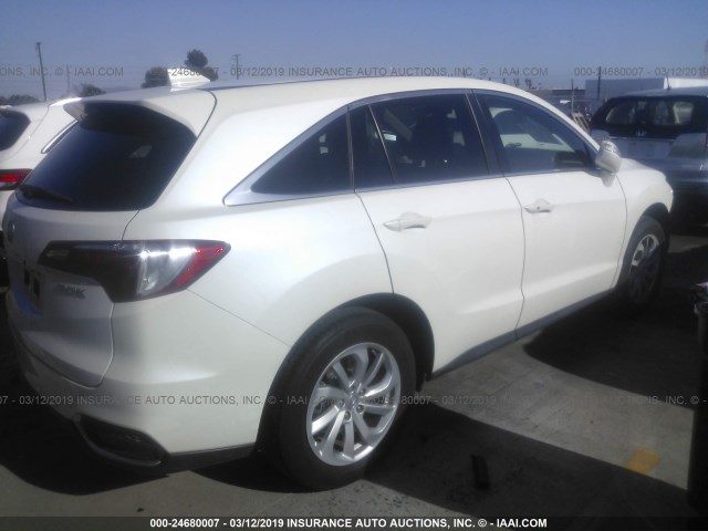 5J8TB3H35HL023423 - 2017 ACURA RDX WHITE photo 4