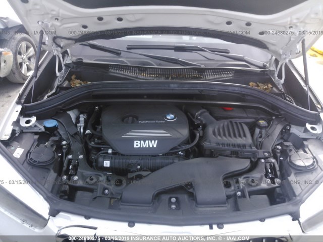 WBXHU7C36J5H39552 - 2018 BMW X1 SDRIVE28I WHITE photo 10