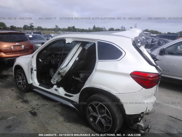 WBXHU7C36J5H39552 - 2018 BMW X1 SDRIVE28I WHITE photo 3