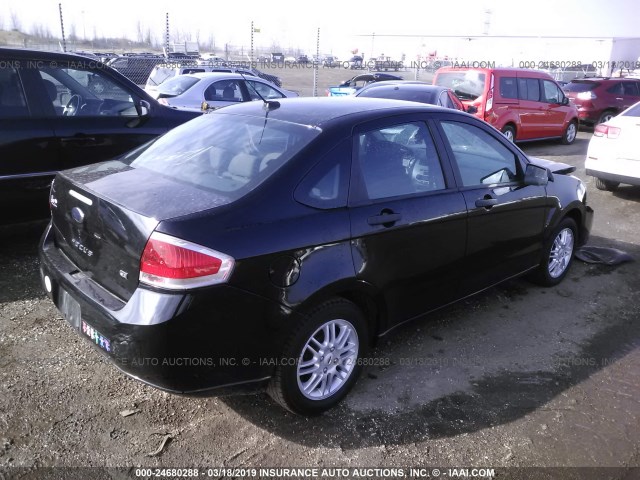 1FAHP35N29W224746 - 2009 FORD FOCUS SE BLACK photo 4