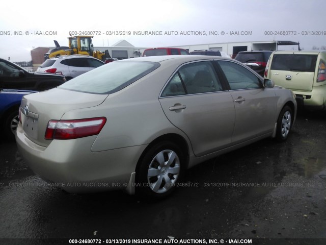 4T1BE46K69U308222 - 2009 TOYOTA CAMRY SE/LE/XLE GOLD photo 4