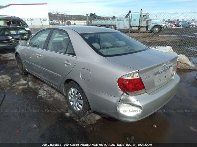 4T1BE32K76U149481 - 2006 TOYOTA CAMRY LE/XLE/SE SILVER photo 3
