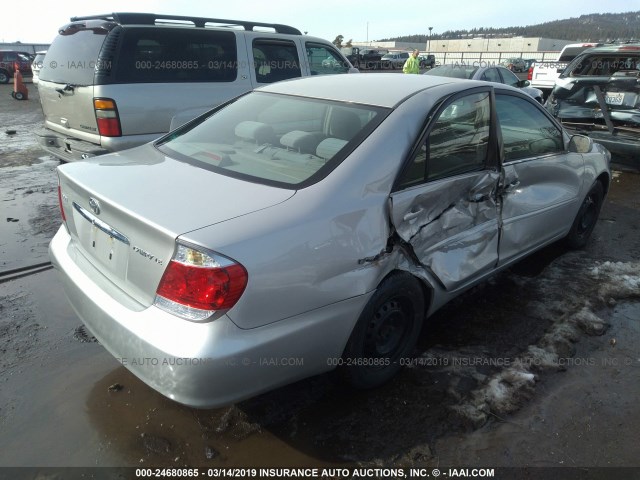 4T1BE32K76U149481 - 2006 TOYOTA CAMRY LE/XLE/SE SILVER photo 4