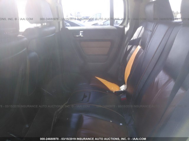 5GTDN136768193453 - 2006 HUMMER H3 WHITE photo 8