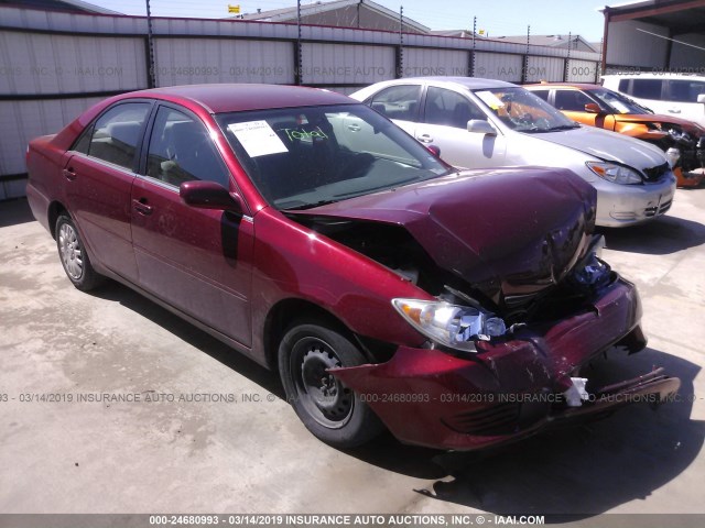 4T1BE32K95U004635 - 2005 TOYOTA CAMRY LE/XLE/SE RED photo 1