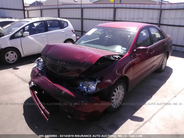 4T1BE32K95U004635 - 2005 TOYOTA CAMRY LE/XLE/SE RED photo 2