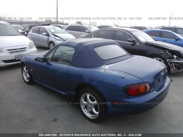 JM1NB353XX0130768 - 1999 MAZDA MX-5 MIATA BLUE photo 3