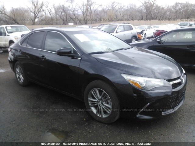 4T1BF1FK5HU659598 - 2017 TOYOTA CAMRY LE/XLE/SE/XSE BLACK photo 1