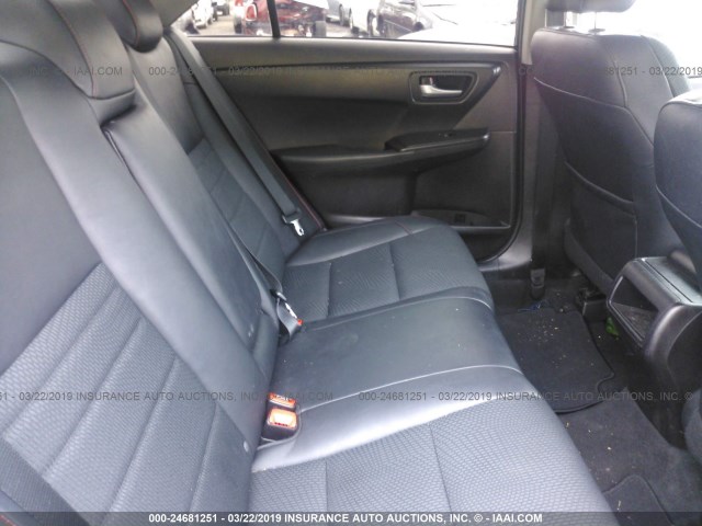 4T1BF1FK5HU659598 - 2017 TOYOTA CAMRY LE/XLE/SE/XSE BLACK photo 8