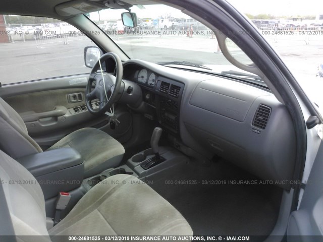5TEGN92NX1Z877612 - 2001 TOYOTA TACOMA DOUBLE CAB PRERUNNER WHITE photo 5