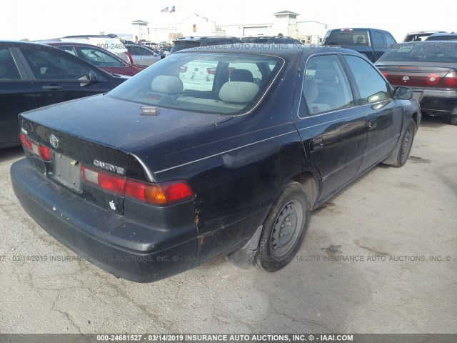 JT2BG22KXW0255626 - 1998 TOYOTA CAMRY CE/LE/XLE 黑色 照片 4