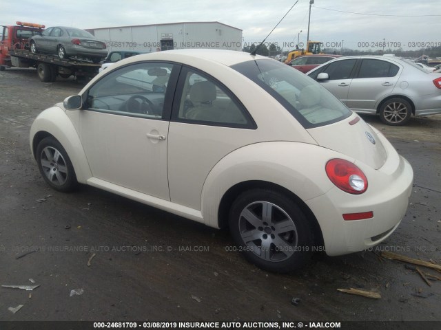 3VWPR31C06M409858 - 2006 VOLKSWAGEN NEW BEETLE TDI CREAM photo 3