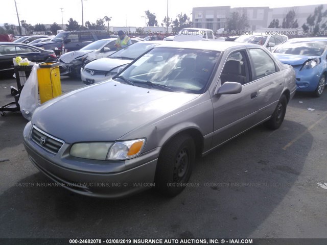 4T1BG22K0YU688919 - 2000 TOYOTA CAMRY CE/LE/XLE 灰色 照片 2