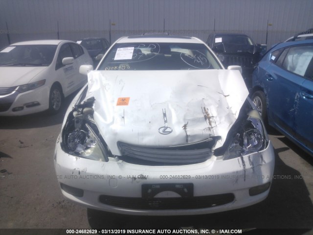 JTHBF30G030114041 - 2003 LEXUS ES 300 WHITE photo 6