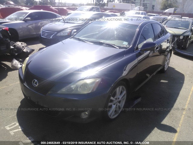 JTHBK262975026549 - 2007 LEXUS IS 250 BLACK photo 2