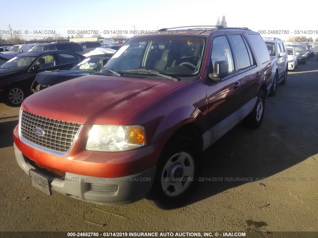 1FMRU15W13LB17339 - 2003 FORD EXPEDITION XLT RED photo 2