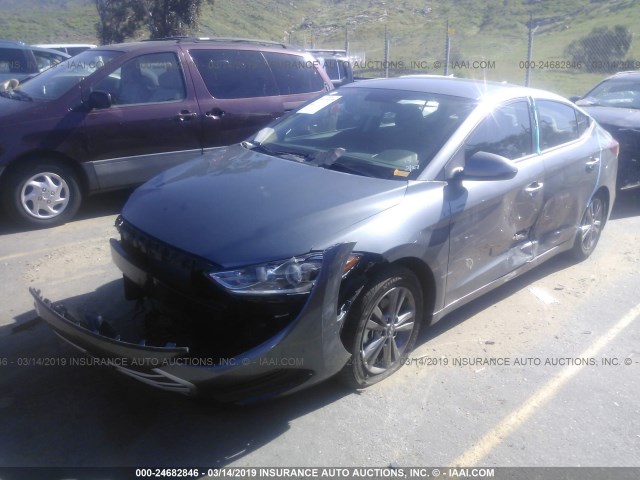 5NPD84LF5JH367398 - 2018 HYUNDAI ELANTRA SEL/VALUE/LIMITED GRAY photo 2