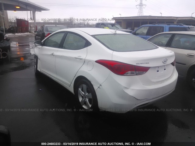 5NPDH4AE0DH388044 - 2013 HYUNDAI ELANTRA GLS/LIMITED WHITE photo 3