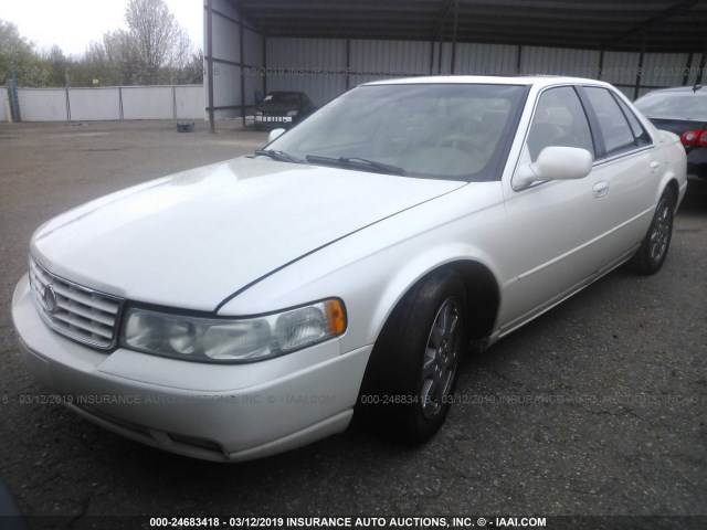 1G6KY54922U192382 - 2002 CADILLAC SEVILLE STS WHITE photo 2