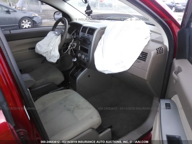 1J8FF47W77D142996 - 2007 JEEP COMPASS RED photo 5