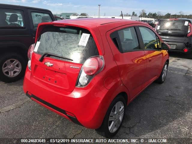 KL8CD6S95EC533900 - 2014 CHEVROLET SPARK 1LT RED photo 4