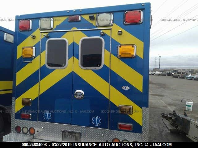 1GD675CL6B1145125 - 2011 GMC SAVANA CUTAWAY G4500 Unknown photo 8