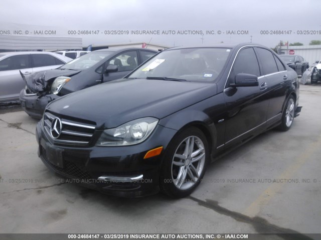 WDDGF4HB1CR223518 - 2012 MERCEDES-BENZ C 250 GRAY photo 2