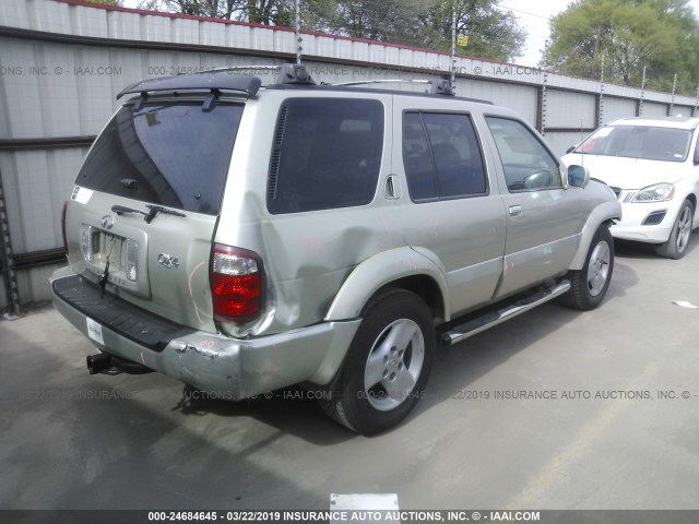 JNRDR09Y81W219948 - 2001 INFINITI QX4 SILVER photo 4