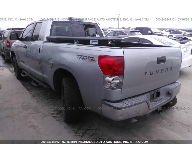 5TFRV54107X012790 - 2007 TOYOTA TUNDRA DOUBLE CAB SR5 SILVER photo 3