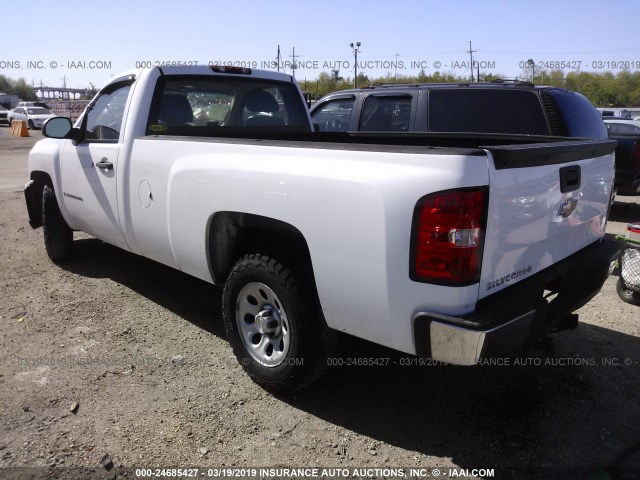 1GCEC14X08Z327659 - 2008 CHEVROLET SILVERADO C1500 WHITE photo 3