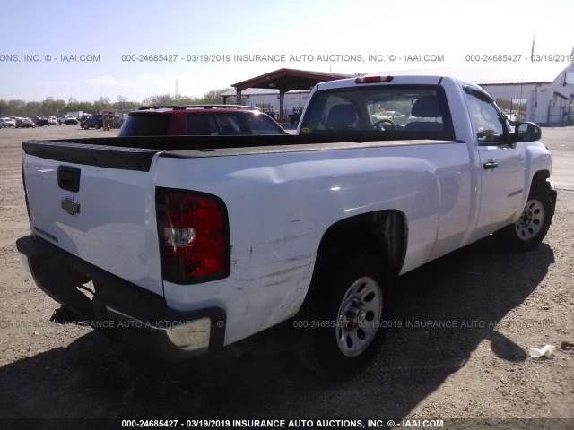 1GCEC14X08Z327659 - 2008 CHEVROLET SILVERADO C1500 WHITE photo 4