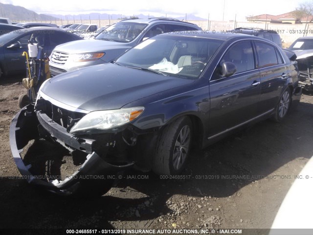 4T1BK3DB7BU420815 - 2011 TOYOTA AVALON LIMITED GRAY photo 2