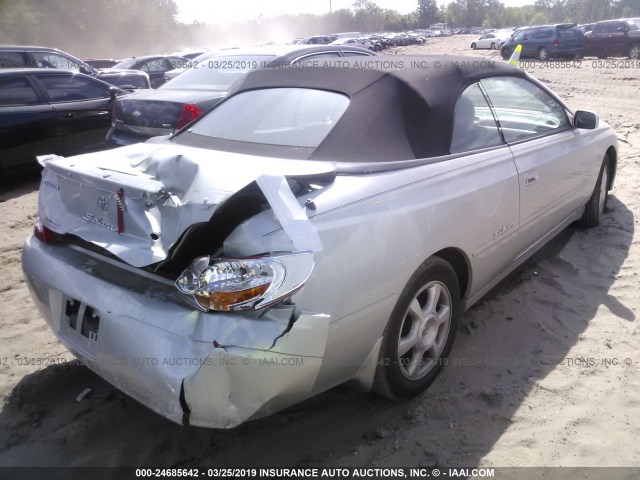 2T1FF28P83C885645 - 2003 TOYOTA CAMRY SOLARA SE/SLE ვერცხლისფერი ფოტო 4