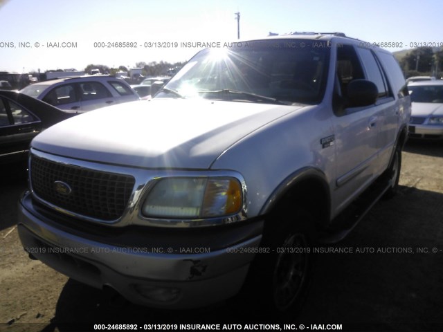 1FMPU16L4YLA95601 - 2000 FORD EXPEDITION XLT SILVER photo 2
