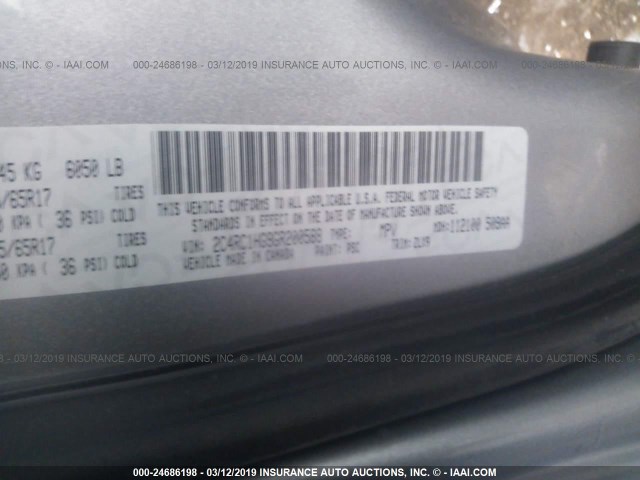 2C4RC1HG9GR200588 - 2016 CHRYSLER TOWN & COUNTRY S GRAY photo 9