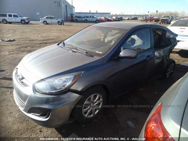 KMHCT4AE0EU744635 - 2014 HYUNDAI ACCENT GLS/GS GRAY photo 2