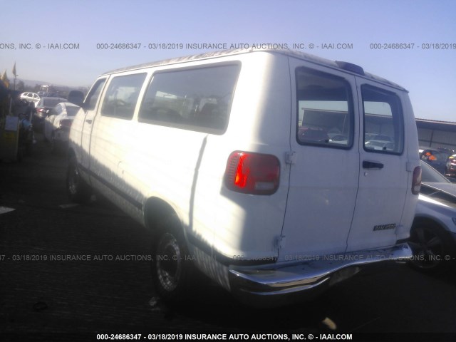 2B5WB25Y42K126127 - 2002 DODGE RAM WAGON B2500 WHITE photo 3