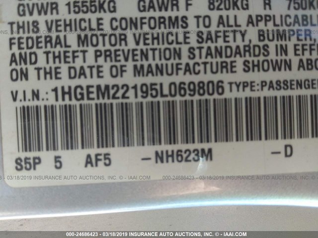 1HGEM22195L069806 - 2005 HONDA CIVIC DX VP SILVER photo 9