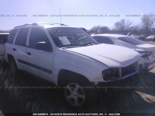 1GNDT13S942403178 - 2004 CHEVROLET TRAILBLAZER LS/LT WHITE photo 1