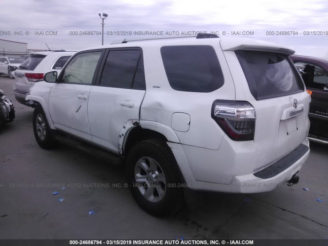 JTEZU5JR0E5066060 - 2014 TOYOTA 4RUNNER SR5/LIMITED WHITE photo 3