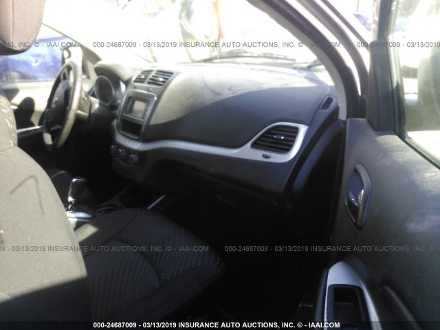 3C4PDDBG0DT618397 - 2013 DODGE JOURNEY SXT GRAY photo 5