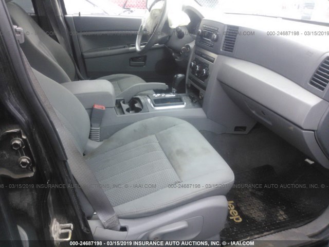 1J4GR48K26C186269 - 2006 JEEP GRAND CHEROKEE LAREDO/COLUMBIA/FREEDOM 黑色 照片 5