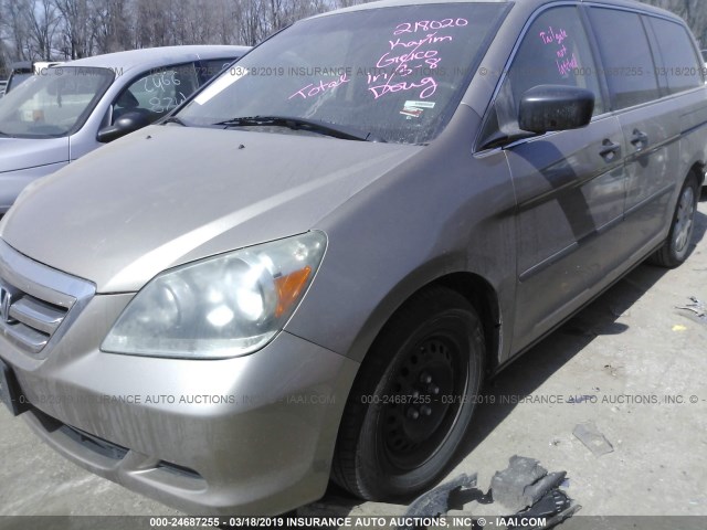 5FNRL38286B078784 - 2006 HONDA ODYSSEY LX GOLD photo 2