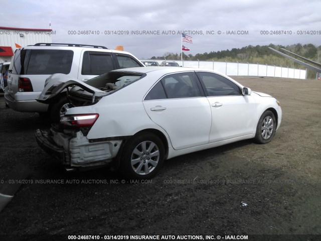 4T1BK46K59U590992 - 2009 TOYOTA CAMRY SE/LE/XLE WHITE photo 4