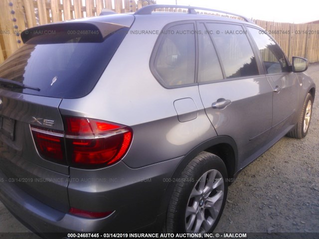 5UXZV4C53BL415529 - 2011 BMW X5 XDRIVE35I Сұр фото 4