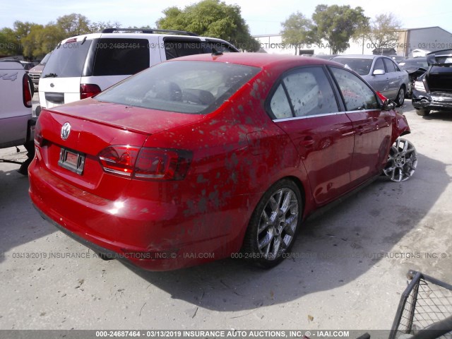 3VW4S7AJ1EM290374 - 2014 VOLKSWAGEN JETTA GLI RED photo 4