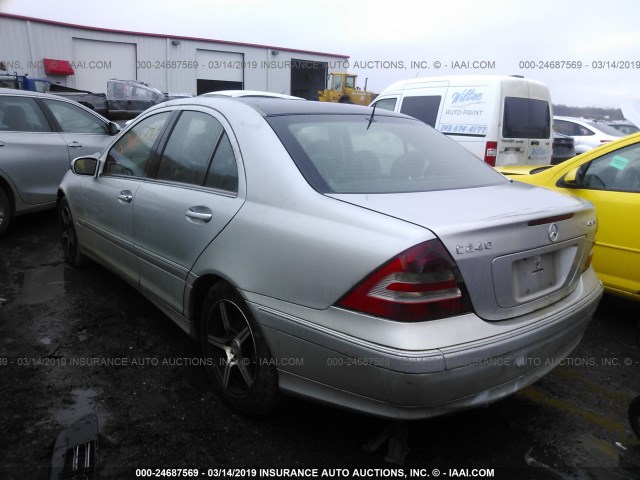 WDBRF81J25F559838 - 2005 MERCEDES-BENZ C 240 4MATIC SILVER photo 3